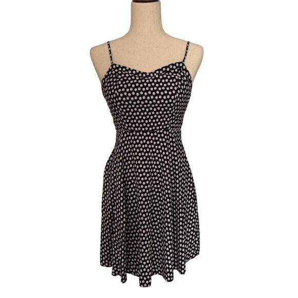 Old Navy Dress Women's Size XS Rayon Fit Flare Seashell Mini Beachy 1026 - Picture 1 of 13